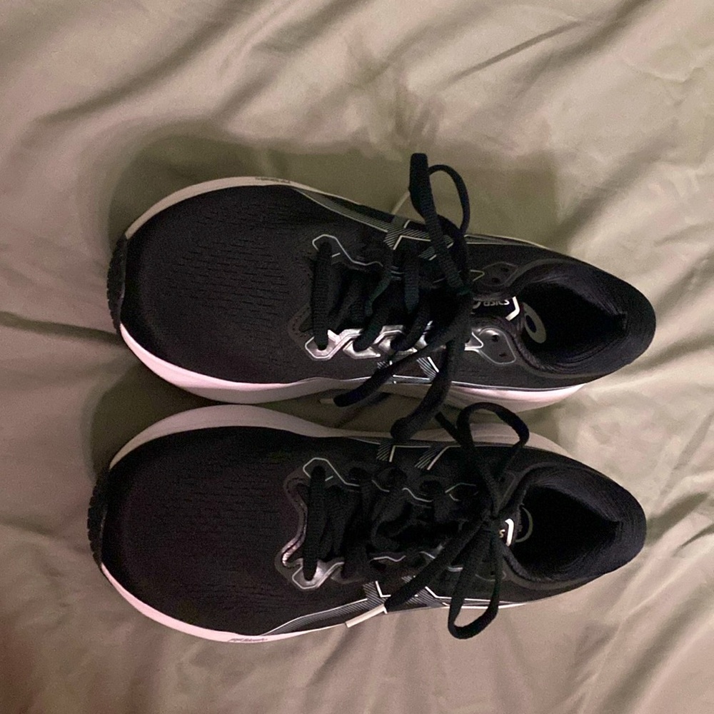 ASICS 4D GUIDANCE RUNNING SHOES